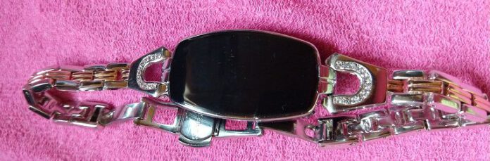 Smartomat-Chicband-1